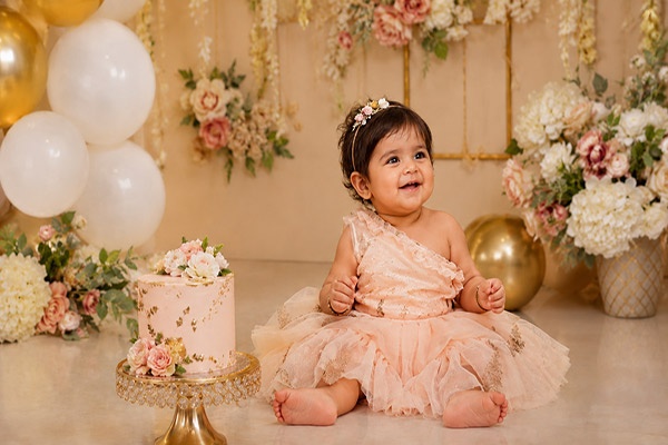 baby-birthday-photoshoot-2